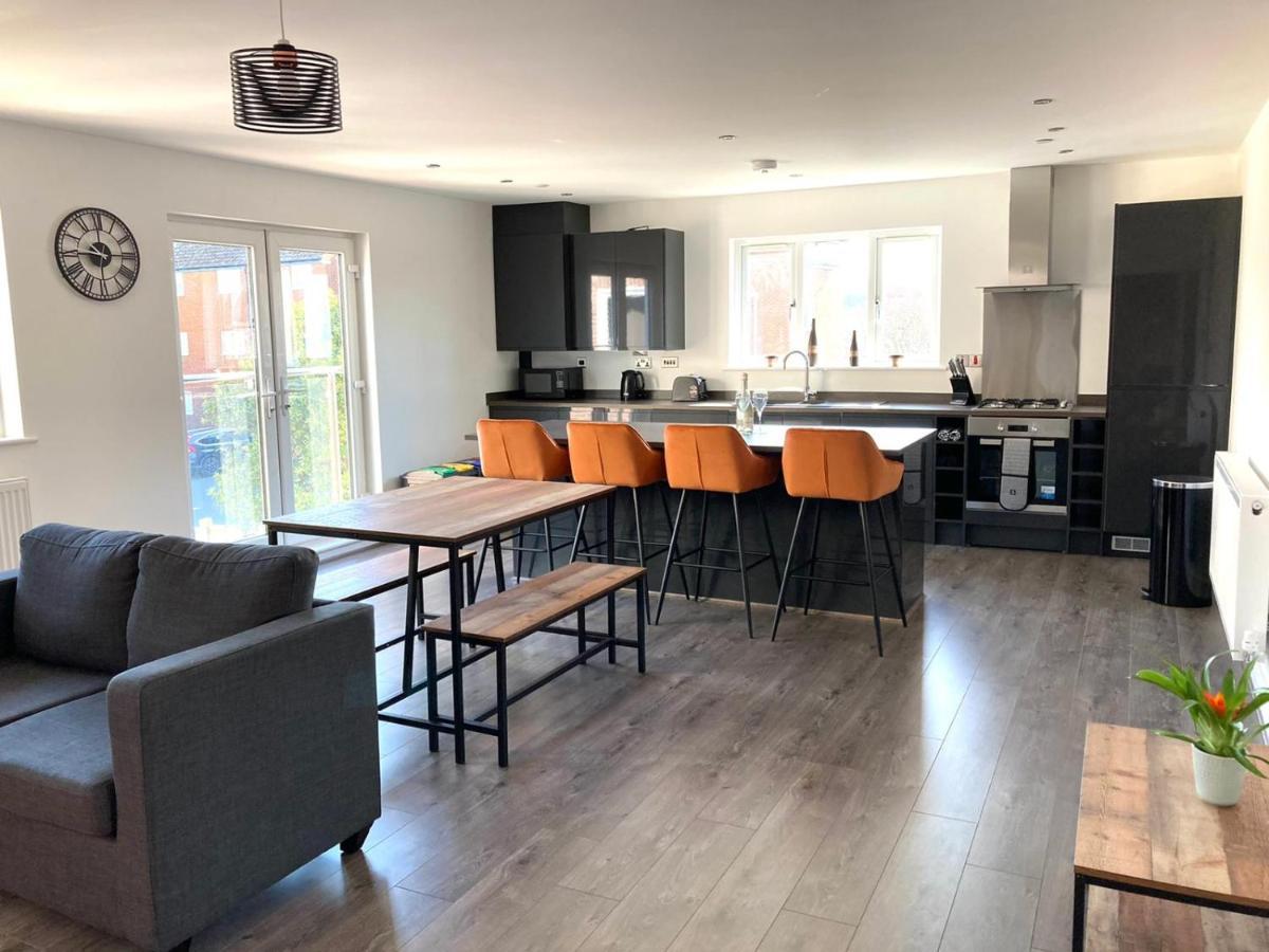 Spacious Newly Built Apartment Rhos On Sea, Colwyn Bay Exterior foto
